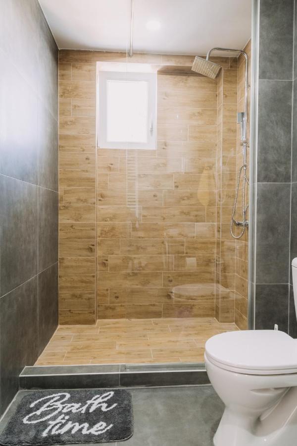 Constantin Inn Ni Εξωτερικό φωτογραφία