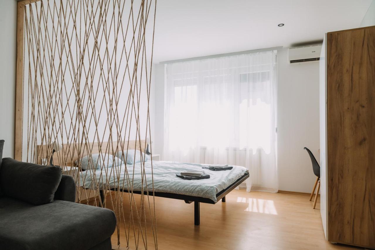 Constantin Inn Ni Εξωτερικό φωτογραφία